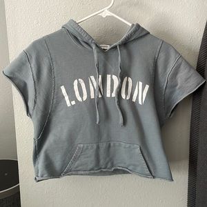 LONDON crop top